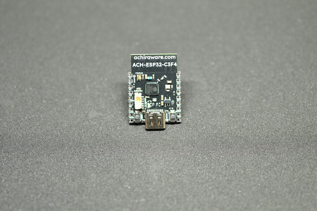 ACH-ESP32-C3F4 &mdash; ESP32-C3 Development Board &middot; Designed in PT